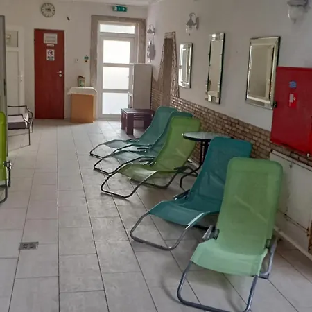 Bed & Breakfast Castle Wellness 4*