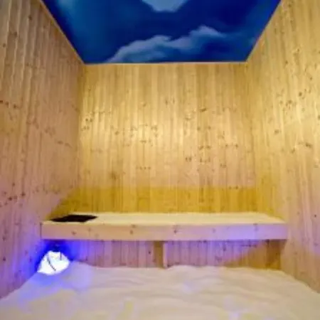 Bed & Breakfast Castle Wellness