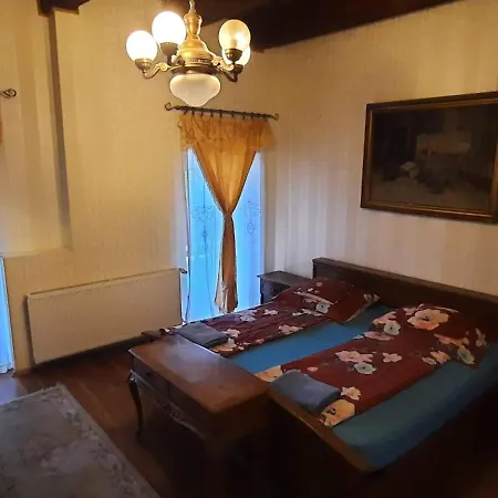 Castle Wellness Bed & Breakfast *